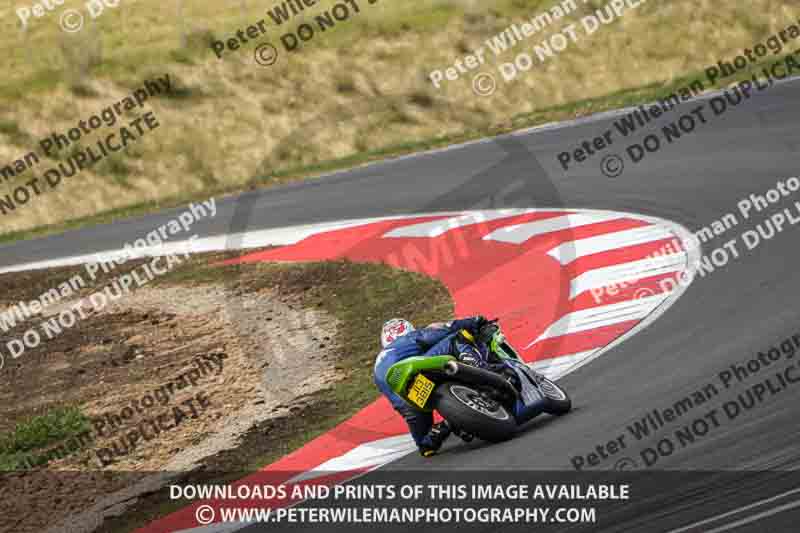 cadwell no limits trackday;cadwell park;cadwell park photographs;cadwell trackday photographs;enduro digital images;event digital images;eventdigitalimages;navarra;no limits trackdays;peter wileman photography;racing digital images;trackday digital images;trackday photos